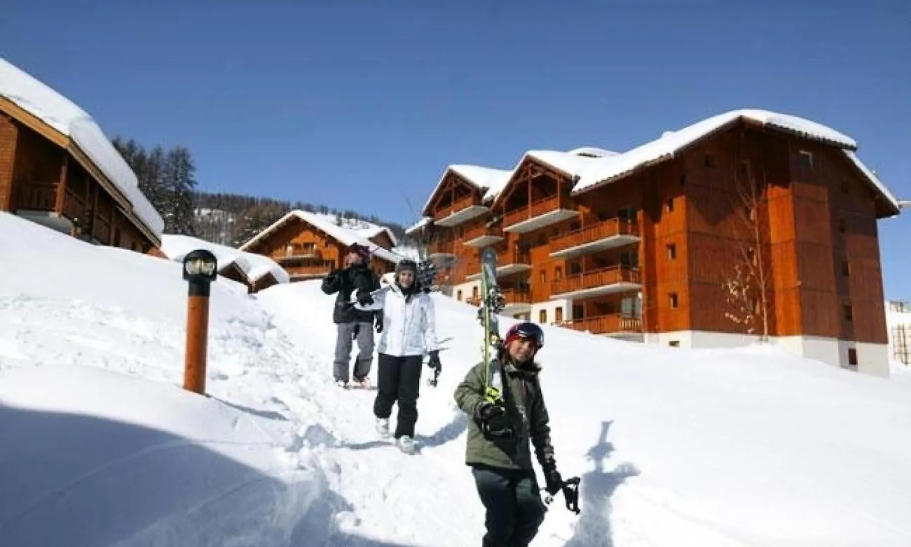 Residence Parc Aux Etoiles - A104Pae - Appt T2 Cabine Avec Balcon - 4/6 Pers Mae-2354 Narreyroux France